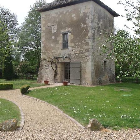 La Tour Du Grand Boust Villa Longue Exterior photo